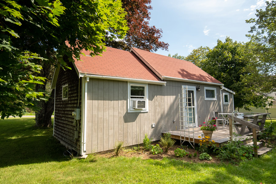 Cottage Deck